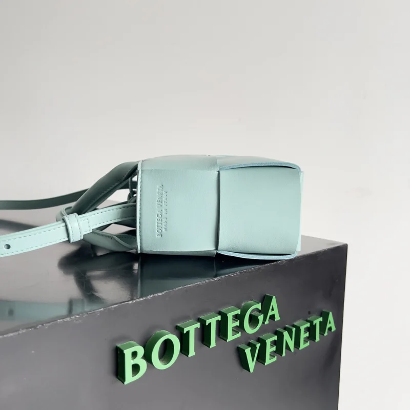 ボッテガヴェネタ スーパーミニトートコピー激安バッグ 729029