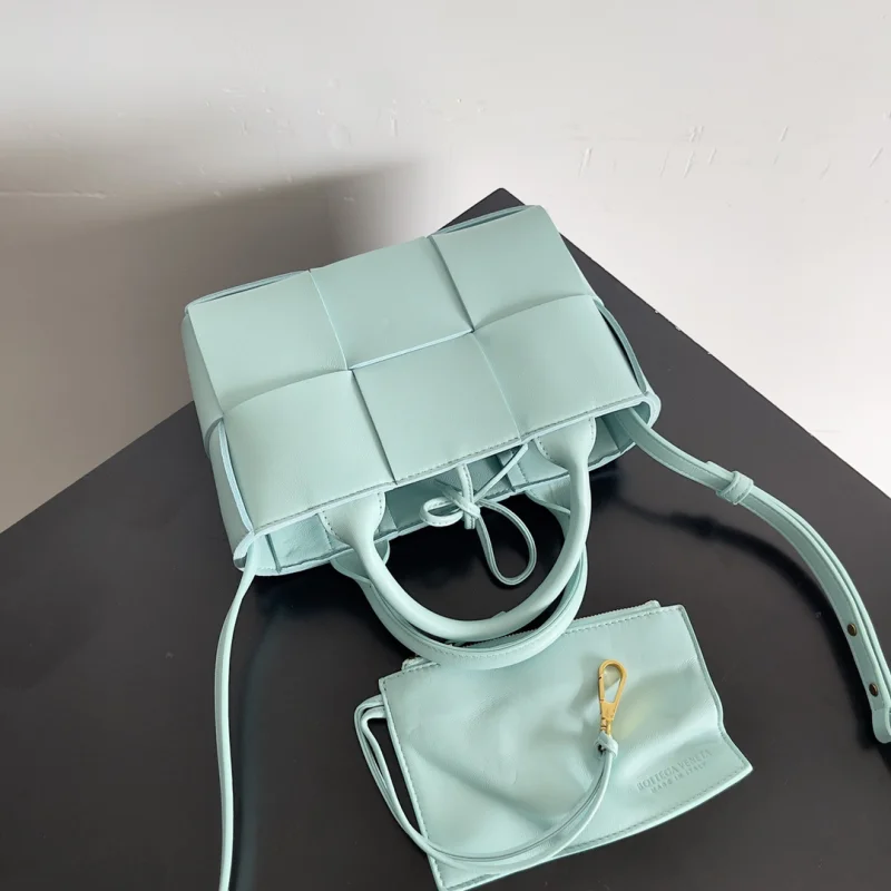 ボッテガヴェネタ スーパーミニトートコピー激安バッグ 729029