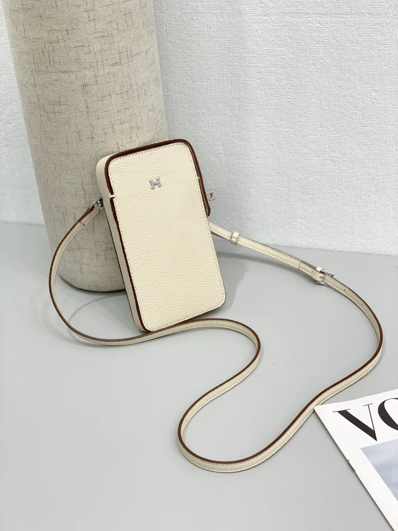 エルメススーパーコピー新作入荷ハックアボックス携帯電話ケース 9853