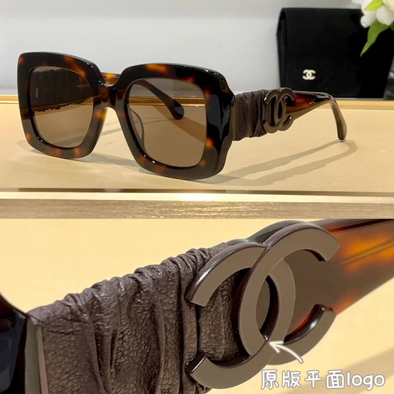 高品質シャネル サングラスコピーCH5474-01 ラージロゴ ダブルCプラス レザーデザイン