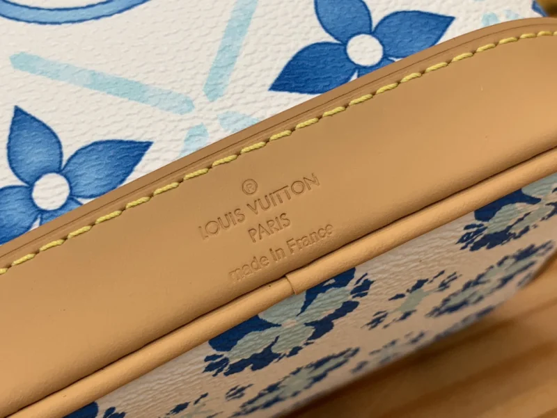 2024年夏コピールイ・ヴィトン ナノノエ バケットバッグ ブルー M83620