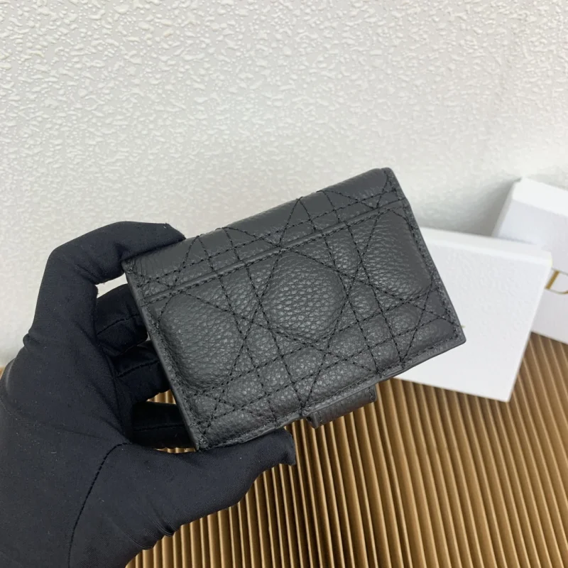 ディオール カロ ダンデライオン カード ホルダー財布コピー S5157