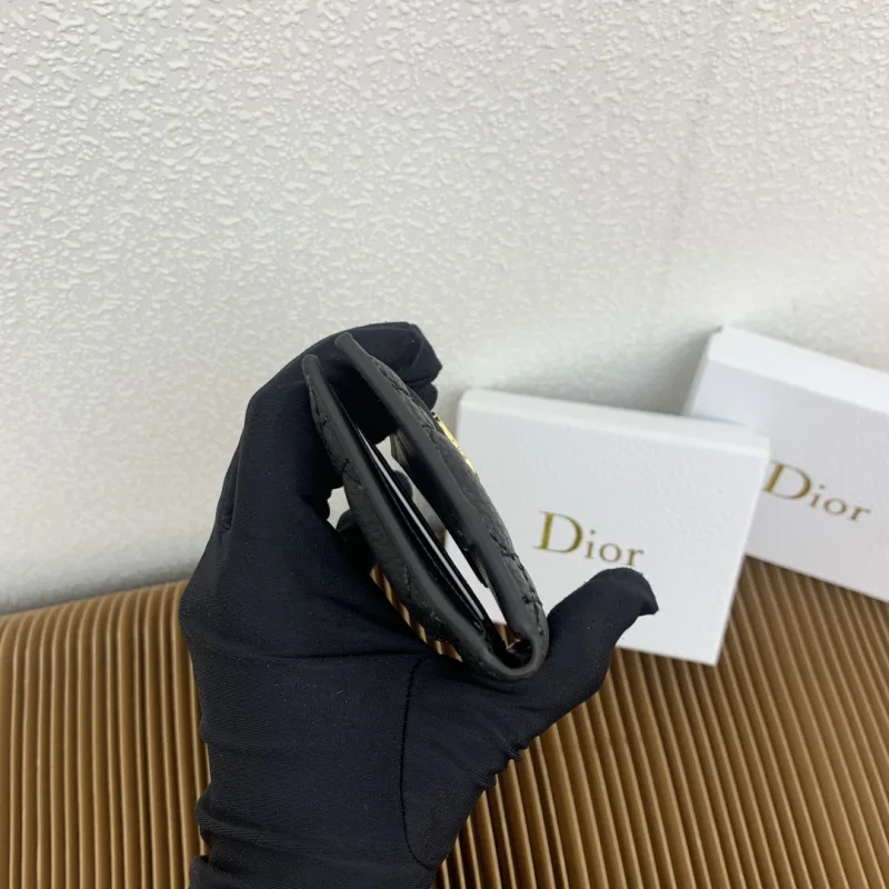 ディオール カロ ダンデライオン カード ホルダー財布コピー S5157