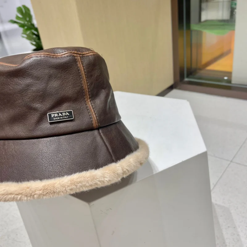プラダ秋冬ファッション レザー バケットハットコピー帽子専門店 puu69900
