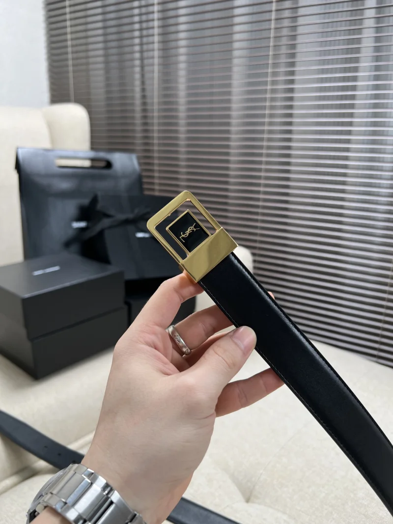 高品質サンローラン女性のベルトコピー通販 san52065-1