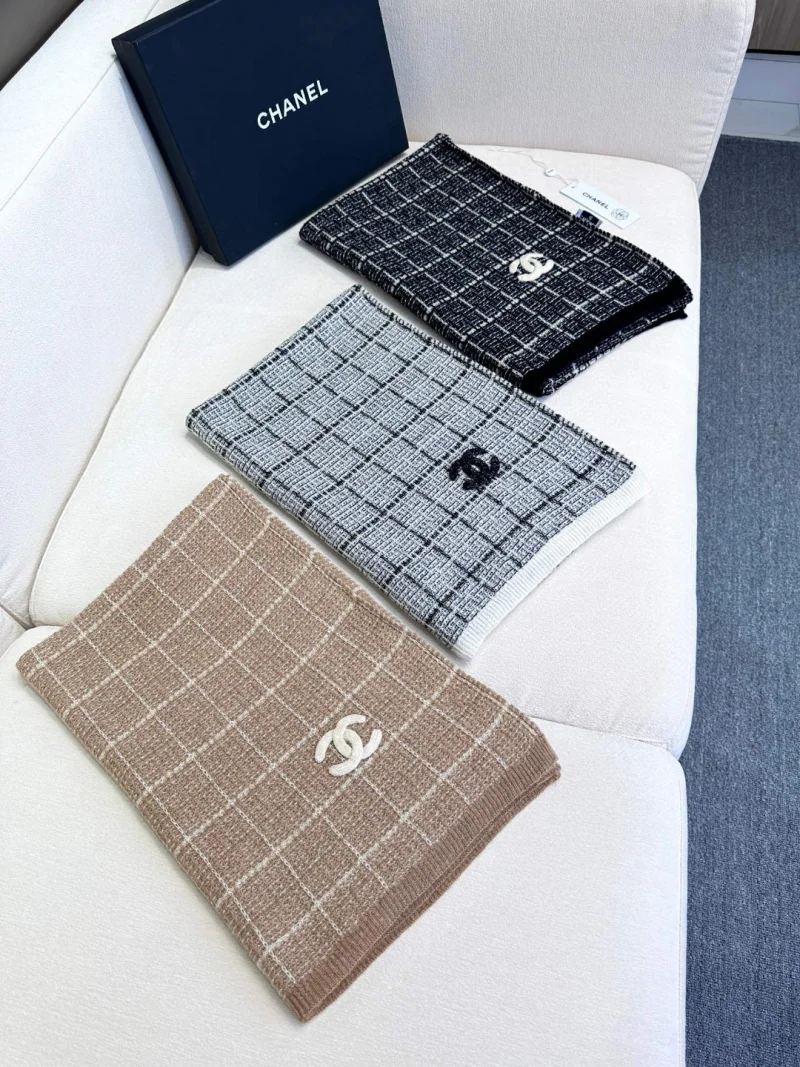 シャネルブランドコピー激安魅力的で多用途なカシミア スカーフ sh58901