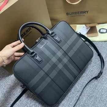 バーバリー バッグ 07722 スーパーコピー