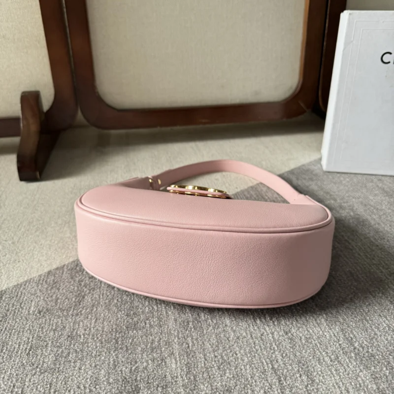 セリーヌショルダーバッグコピーピンクのアンダーアームバッグ送料無料 114493-2