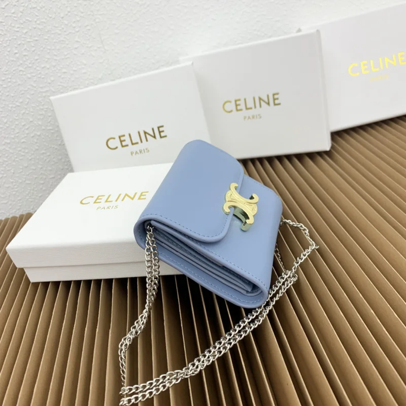 セリーヌコピースモールシャイニースムースシープスキンフラップ激安財布 143919