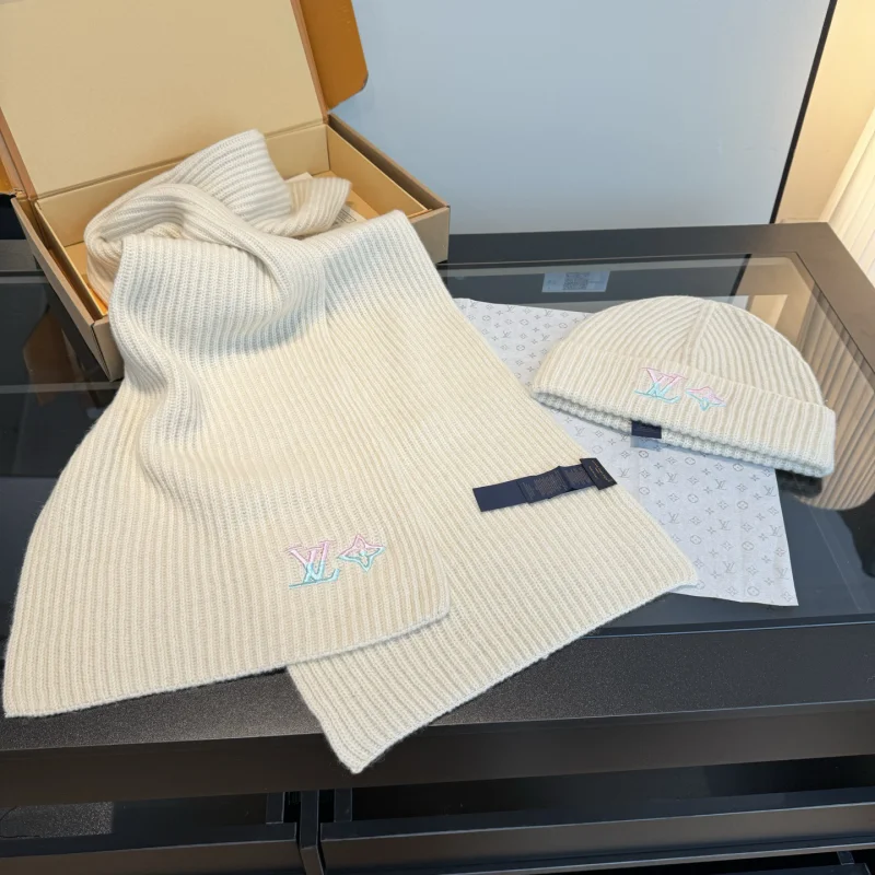 ルイヴィトン偽物マフラーコピー新定番スカーフと帽子のセット品質保証! 146691