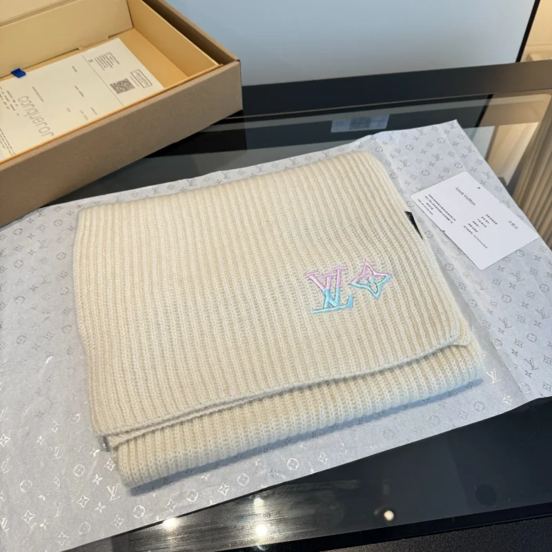 ルイヴィトン偽物マフラーコピー新定番スカーフと帽子のセット品質保証! 146691
