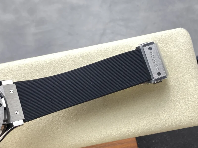 ウブロクラシックフュージョンコピー 42mmコピー時計限定版 171856
