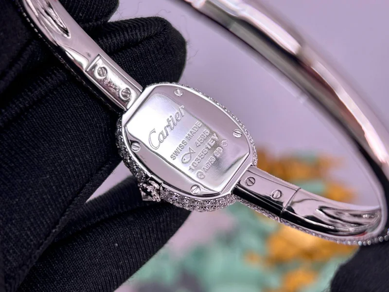 信用第一☆カルティエコピー品質保証バスタブ 171872 シルバーブレスレット時計