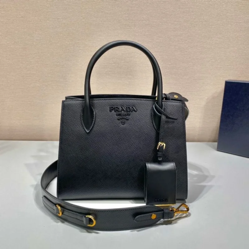 最新の海外ブランドプラダバッグトートバッグコピーの売れ筋黒新色 1BA156