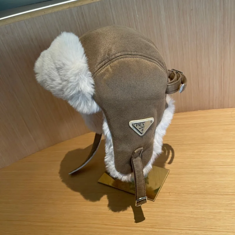 プラダレディーススーパーコピーN級品冬用 ぬいぐるみ 雷鋒帽子 22870