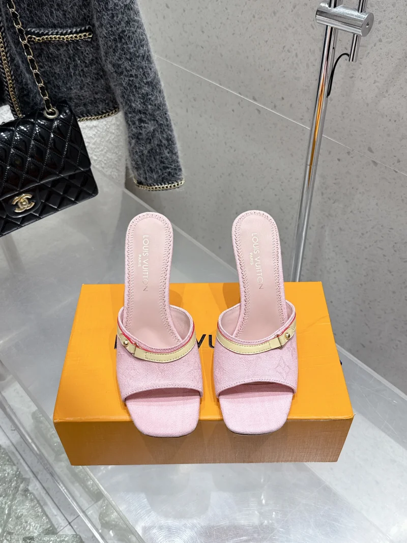大人気女性ルイヴィトンコピーピンクハイヒールサンダル 32041-1