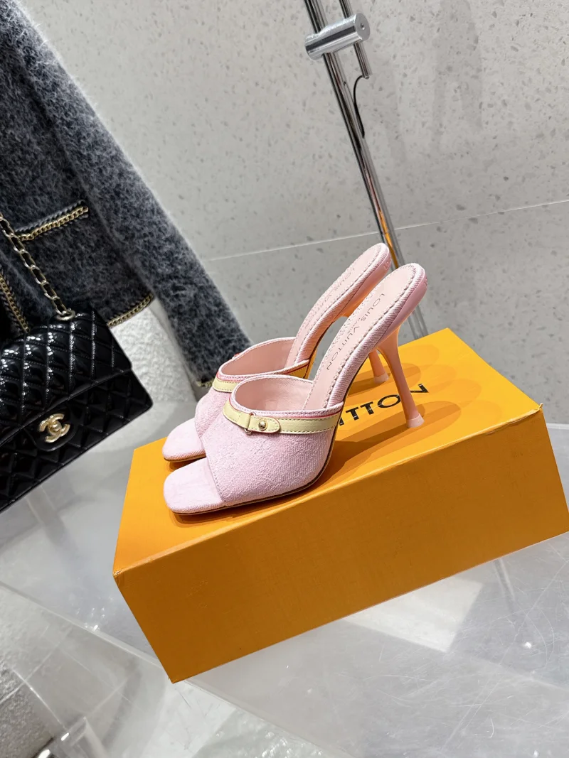 大人気女性ルイヴィトンコピーピンクハイヒールサンダル 32041-1