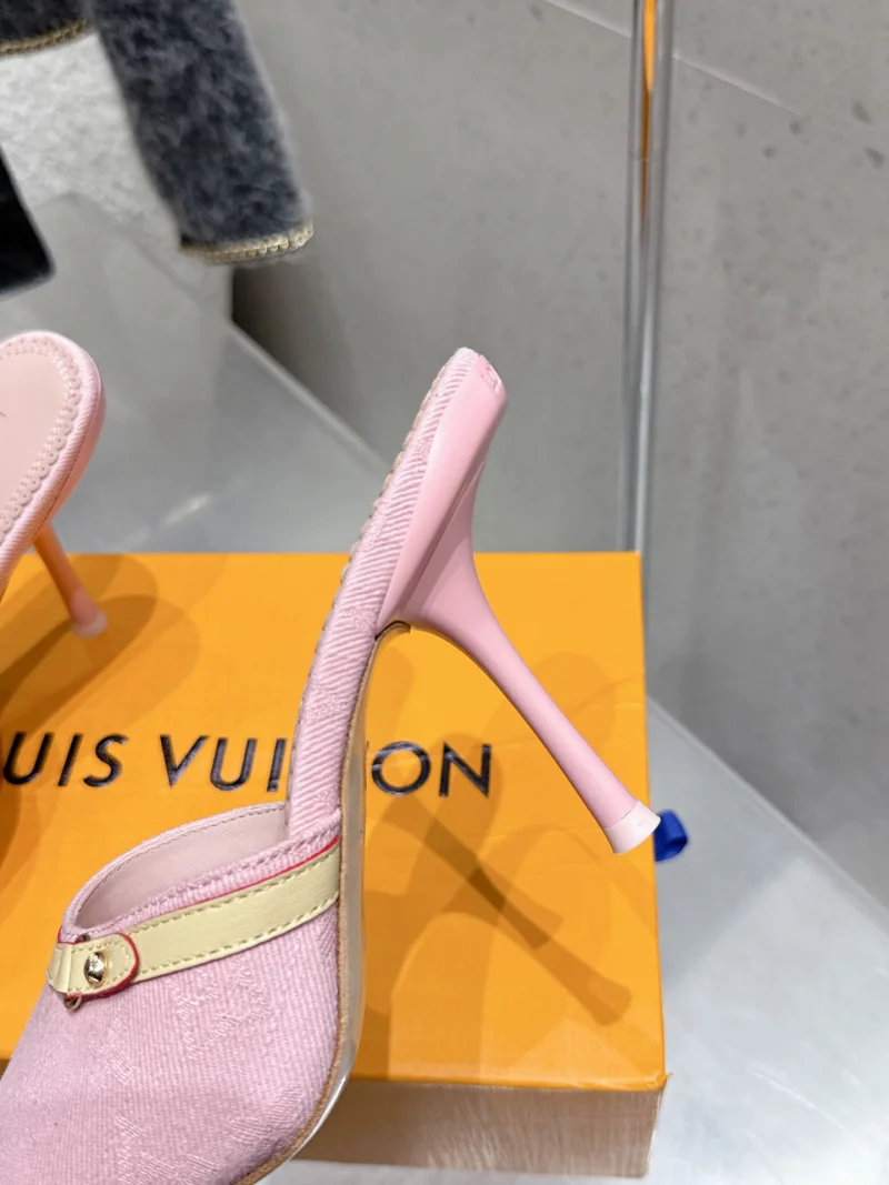大人気女性ルイヴィトンコピーピンクハイヒールサンダル 32041-1