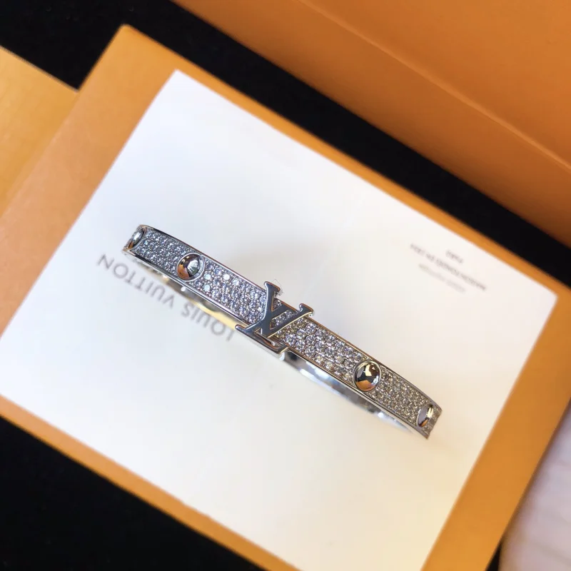 ルイヴィトン美しいデザイン高品質のエナメルブレスレットコピー 377068
