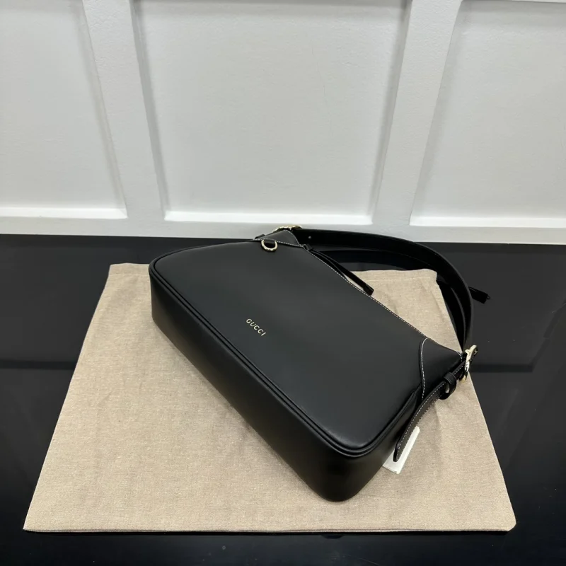 魅力グッチグラム総革ショルダーバッグコピー世界では激安買取 815216-3