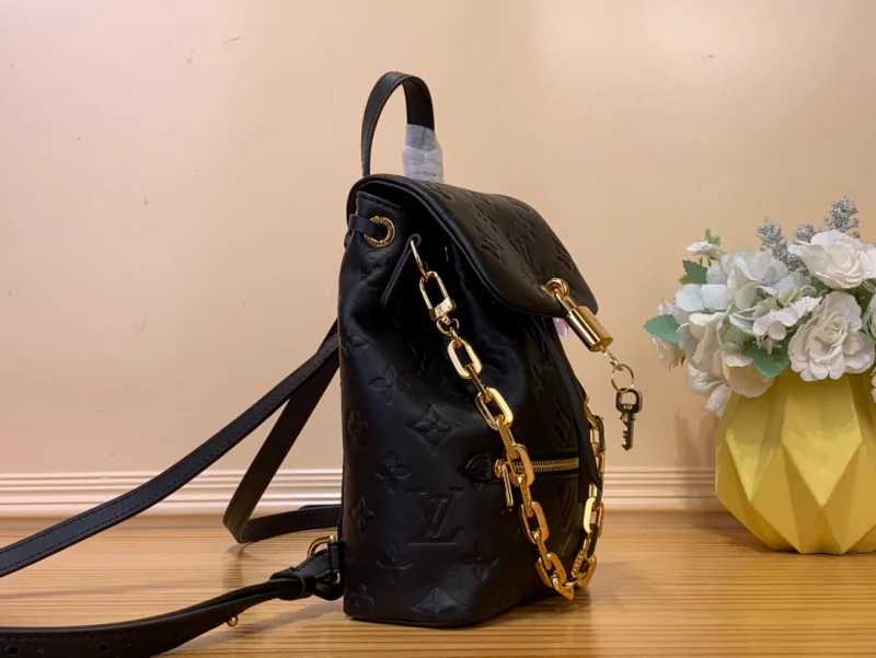 最新のルイヴィトンコピーミニブラックバッグ偽物品専門店 M13387-1