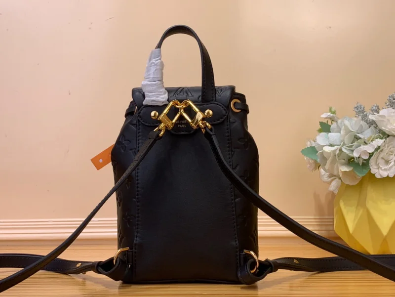 最新のルイヴィトンコピーミニブラックバッグ偽物品専門店 M13387-1
