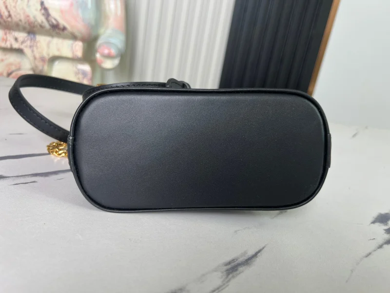 ルイ・ヴィトンブラックグラデーションフルレザーシェル大人気スーパーコピーバッグ M83048