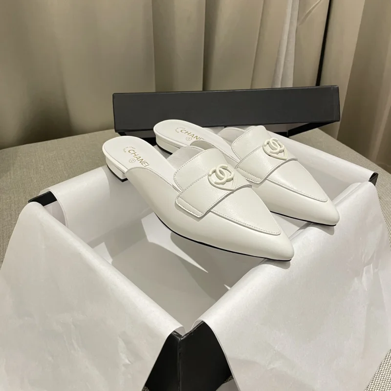 2025今年新款のシャネルお気に入り美しいヒット商品スリッパ ch440399-2