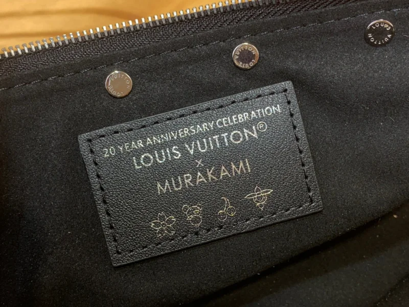 ルイ・ヴィトン2025最新のブラック ポシェット アクセソワールコピーバッグ m13663