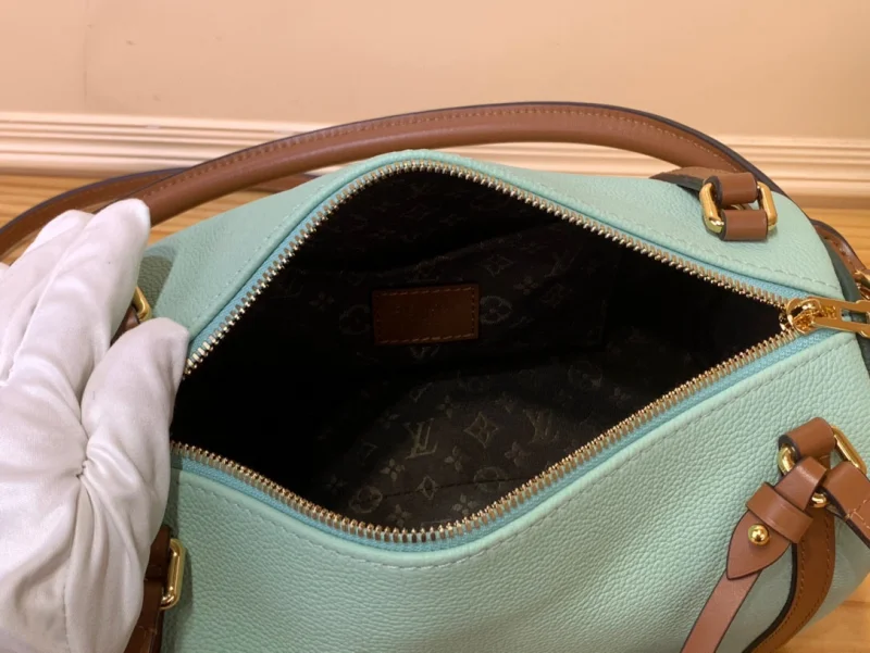 日本全国送料無料ルイヴィトンブランドエクスプレス スモールバッグ m260699
