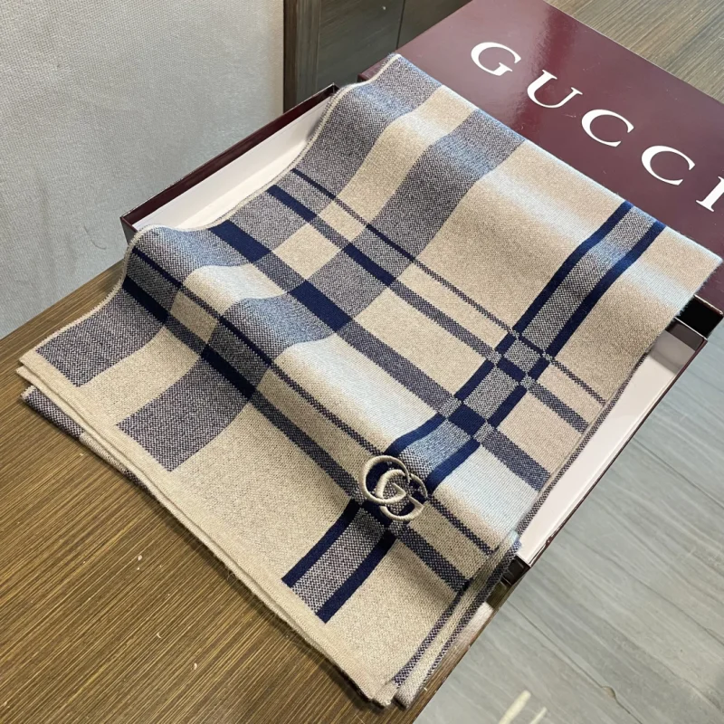 人気商品入荷グッチのユニセックスニット偽物スカーフ 130130安心と信頼老舗