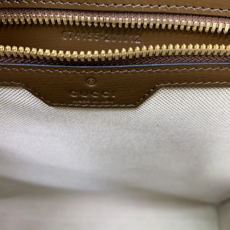 新商品グッチバッグトートバッグコピーのアプリコットブラウン老舗 674155-1品質が完璧100%保証