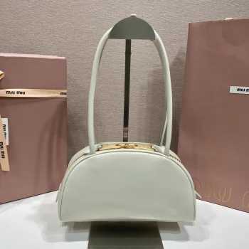 ミュウミュウ バッグ 5BB192 スーパーコピー