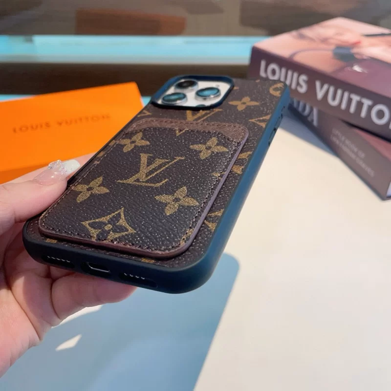 ルイヴィトンコピー定番人気モノグラム カード収納付き全面保護スマホケース LV00562