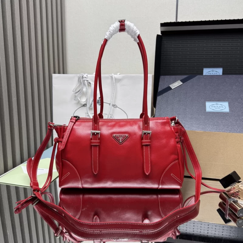 プラダバッグコピー1BG628正面