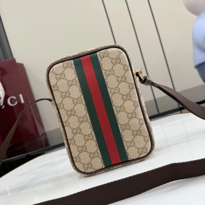 グッチコピーバッグA002SJ正面