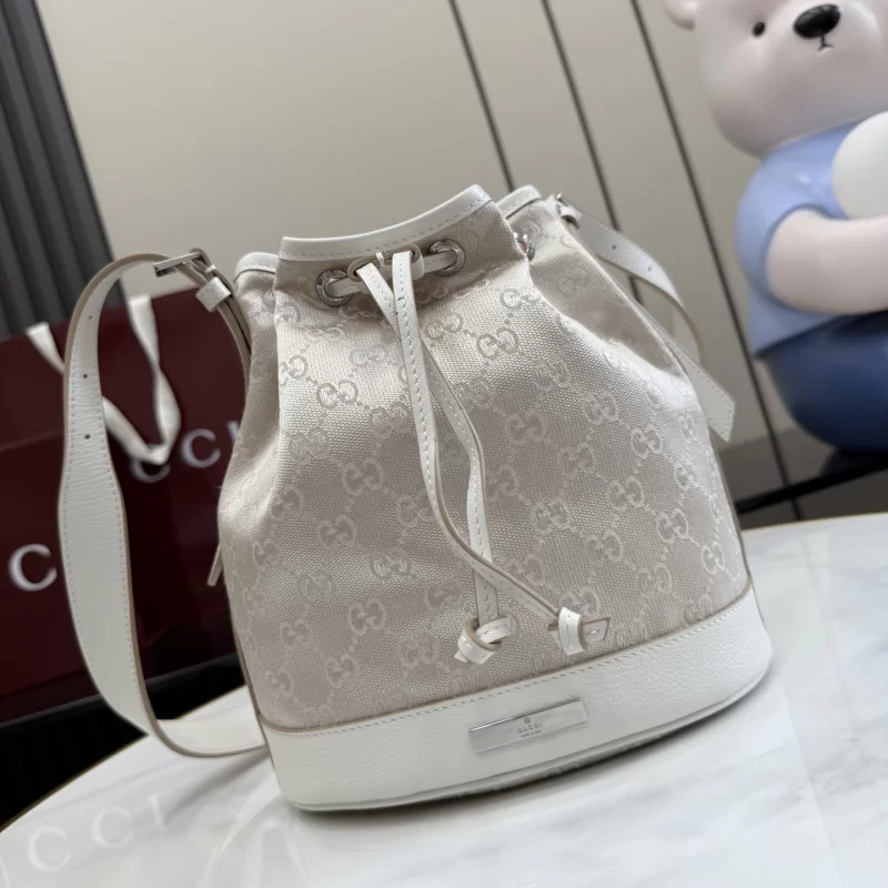 ブランドグッチコピー875237正面