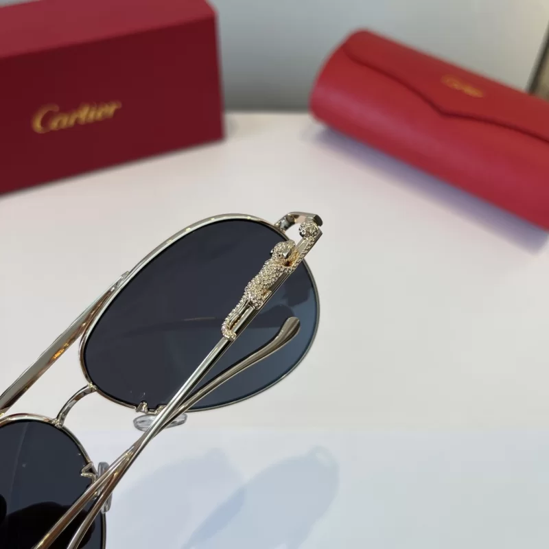 極めて精巧で最高品質のカルティエコピー製サングラス CT0299S