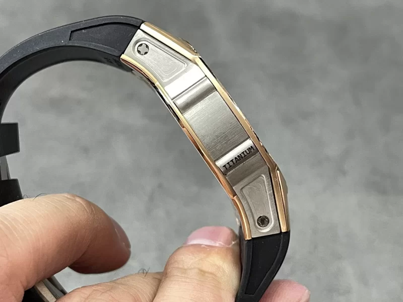 リシャールミルスーパーコピーメンズ希少時計ムーブメント RM 63-01