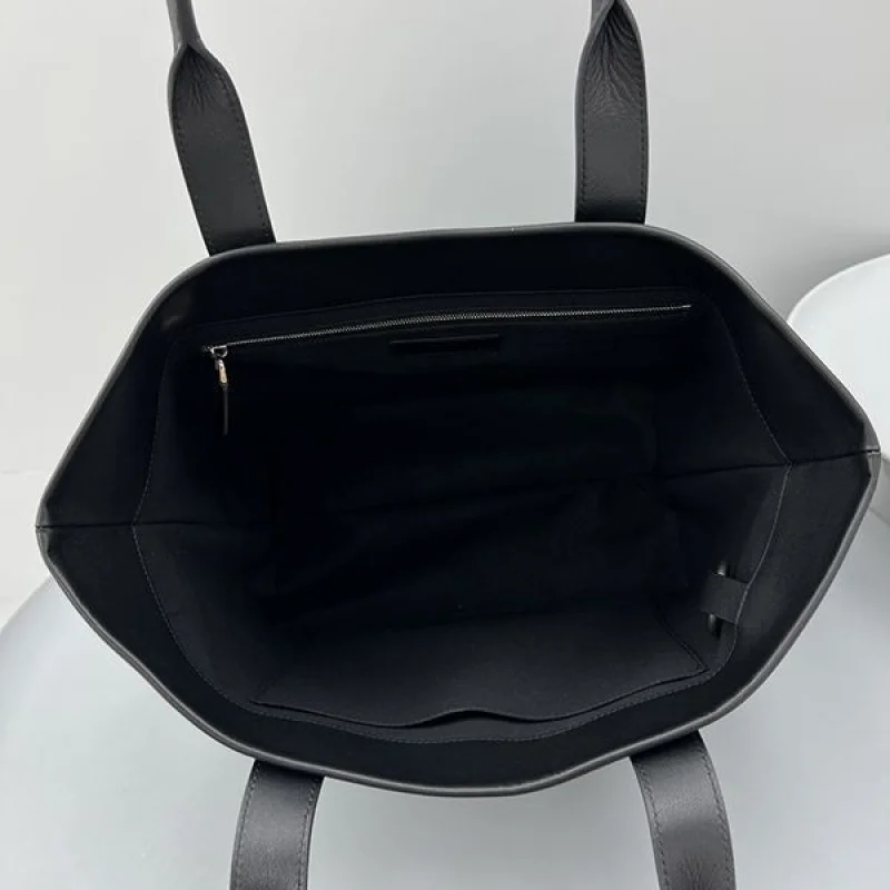 定番人気 バレンシアガ BB トートバッグ 偽物通販 bal86122