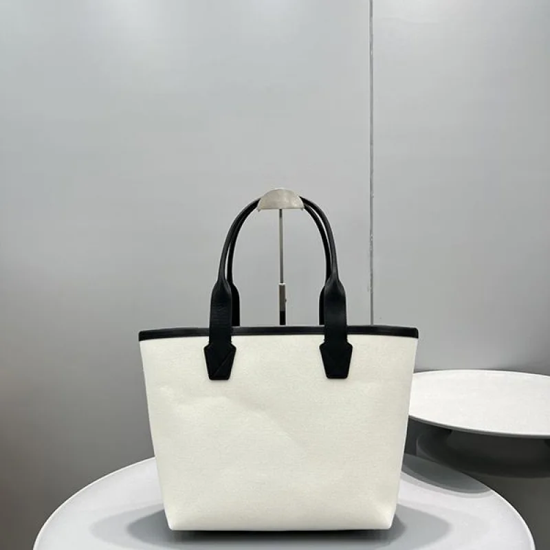 ★日本!!人気！【バレンシアガ】Cities Series スモールトートバッグ 偽物 bab66117