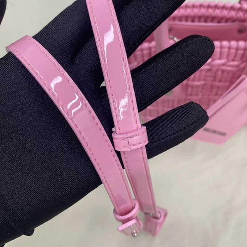 送料込バレンシアガ ビストロバスケットバッグ コピー XXS 2WAY bah31274