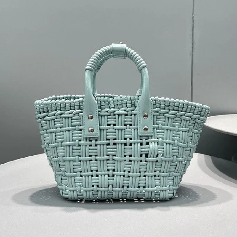 【バレンシアガ】BISTRO XS ストラップ付き バスケット コピー ban62064