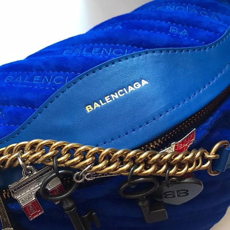 新作限定 バレンシアガ ウエストポーチエブリデイ 偽物N級品 bas73628