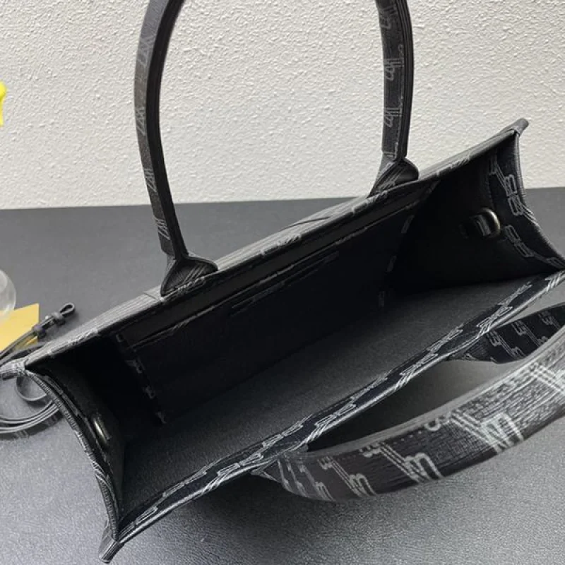 信用第一★バレンシアガ コピー シグネチャー ミディアム トートバッグ bav90657