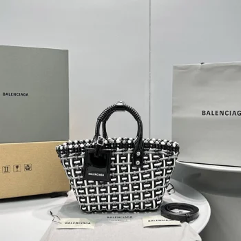 バレンシアガバッグ 6713422IE6Y1091 スーパーコピー