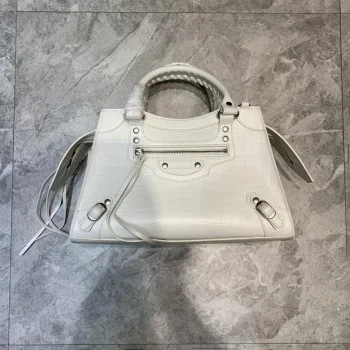 バレンシアガバッグ bak50154 スーパーコピー