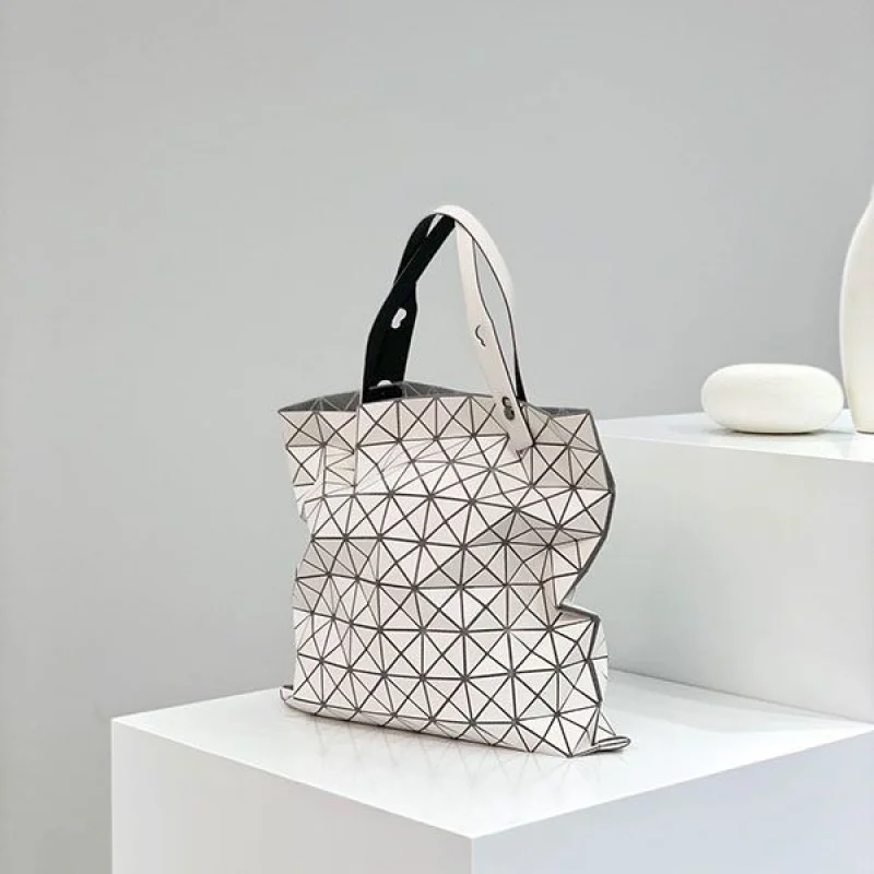 すぐ届 BAOBAO ISSEY MIYAKE 偽物クロスボディバック bac26241