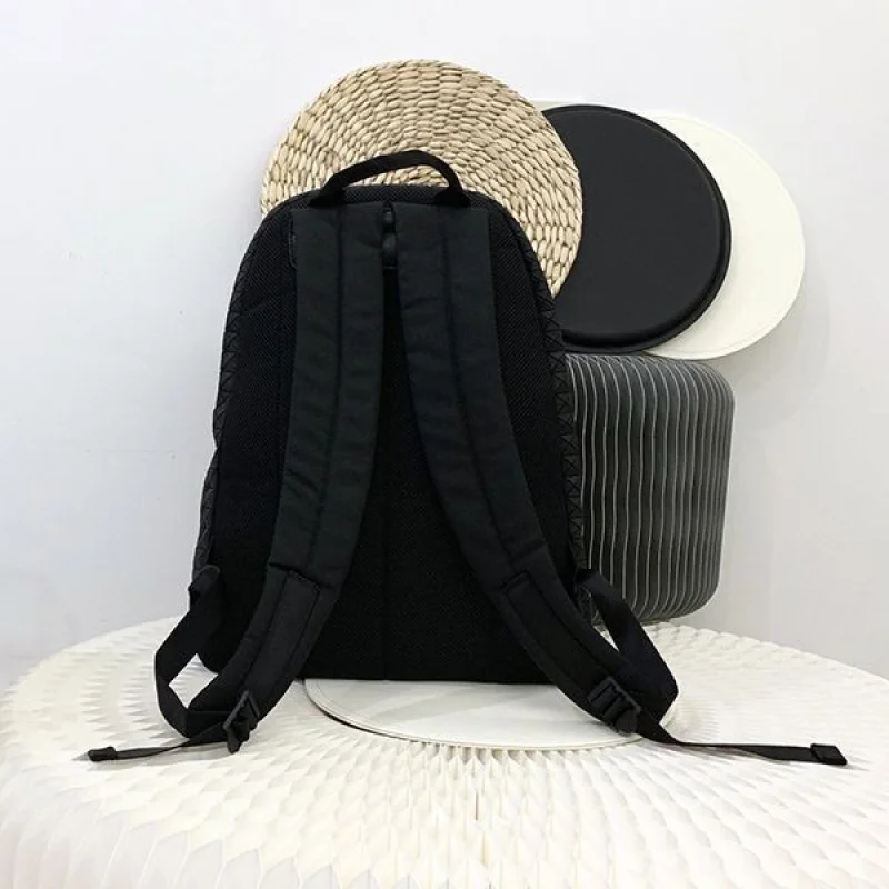 100%実物写真バオバオイッセイミヤケ バックパック 2size 偽物 bag41172