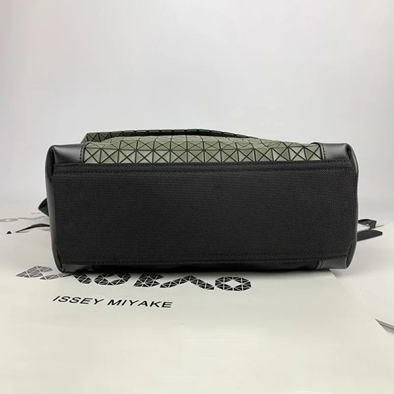 超希少!バオバオイッセイミヤケ ショルダーバッグ 偽物 bay45231